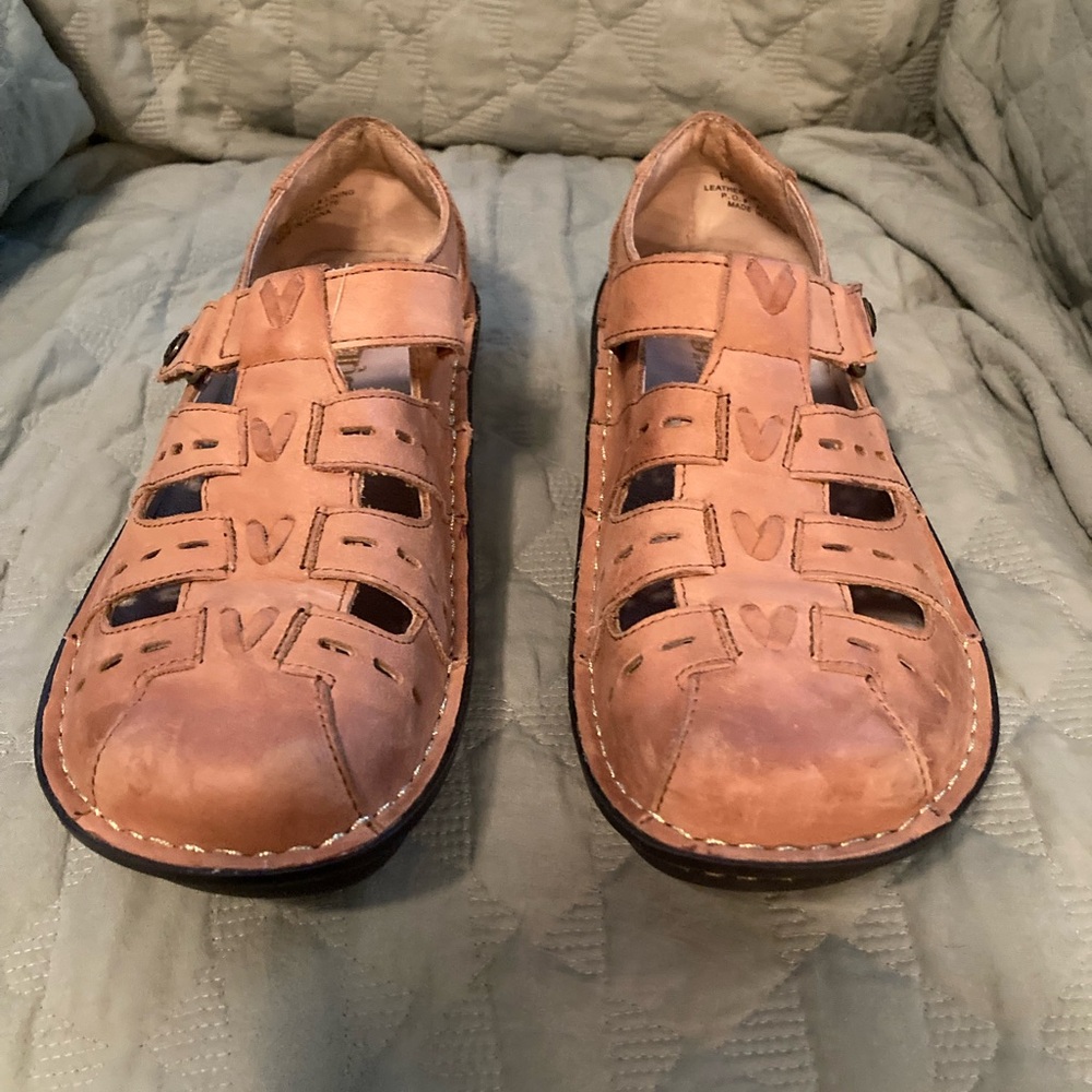 Alegria Tan Leather Flats